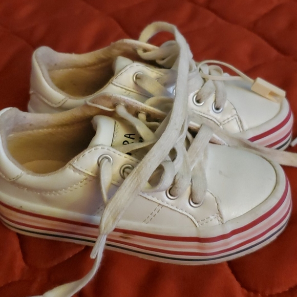 Toddler Sneakers - Picture 3 of 3